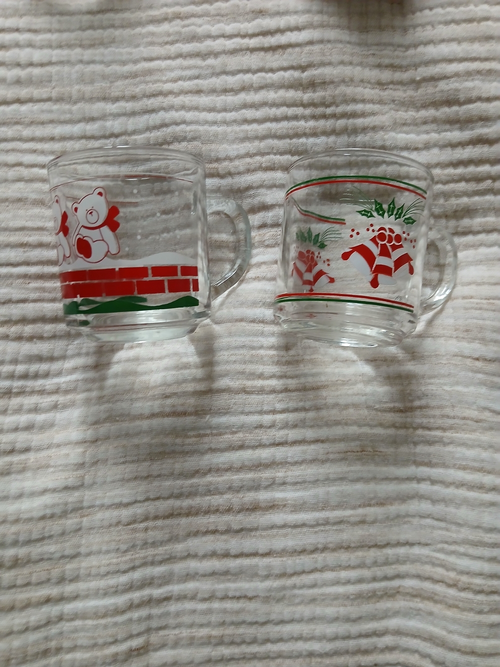 Vintage KIG Indonesia Christmas Mugs/ 1970s Drinkware